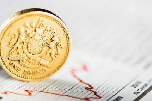 印度央行强制平仓卢比空头，汇率反弹超2%